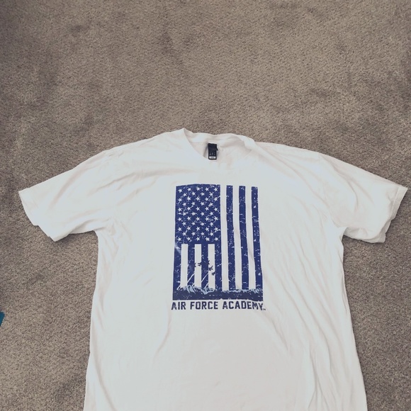 USAFA T-Shirt [United Air Force Academy] - Picture 1 of 3